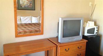 Deluxe Inn Lawton Bagian luar foto